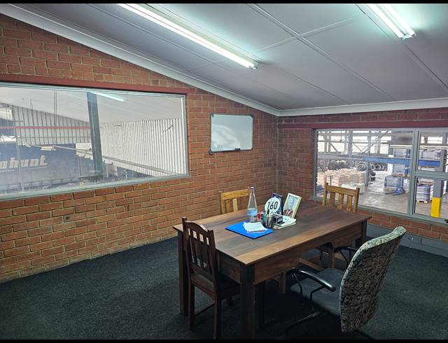 1,968M² WAREHOUSE TO LET IN ALRODE
